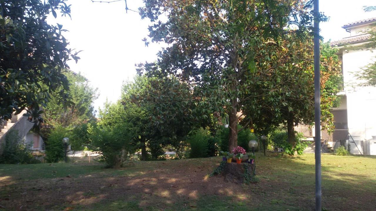 Hotel Le Vigne Contigliano Zewnętrze zdjęcie